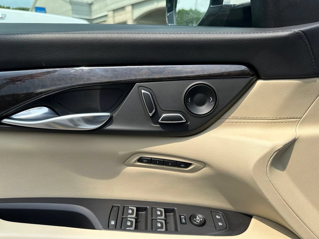 Used 2019 Cadillac CT6 Luxury w/ Driver Awareness Package AWD/4WD image 12
