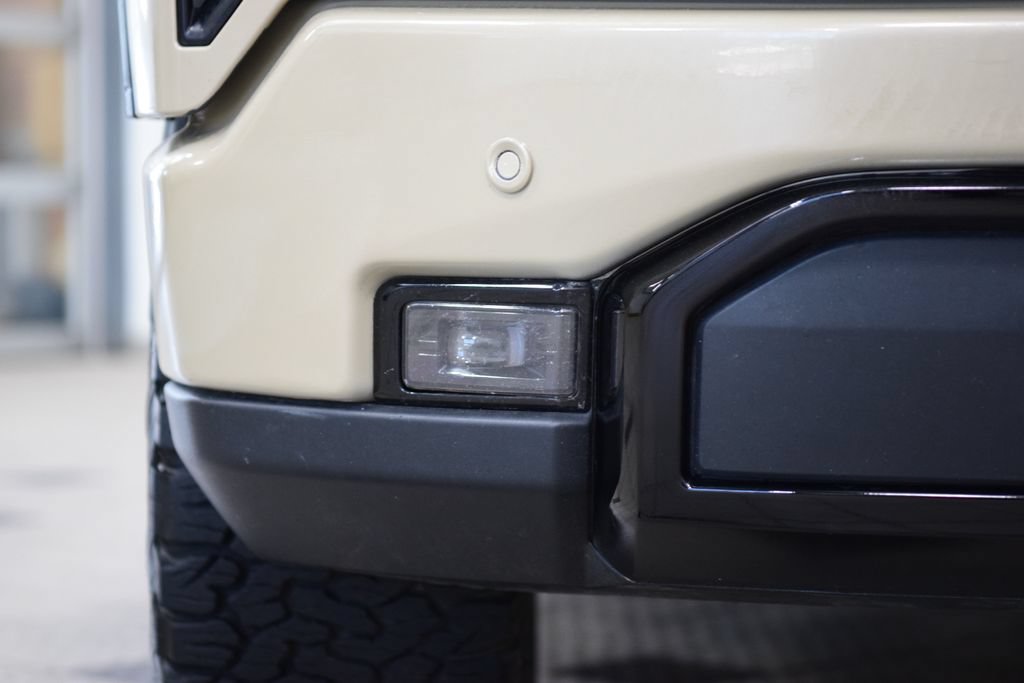 Used 2023 GMC Sierra 1500 AT4 w/ AT4 Premium Package AWD/4WD image 13