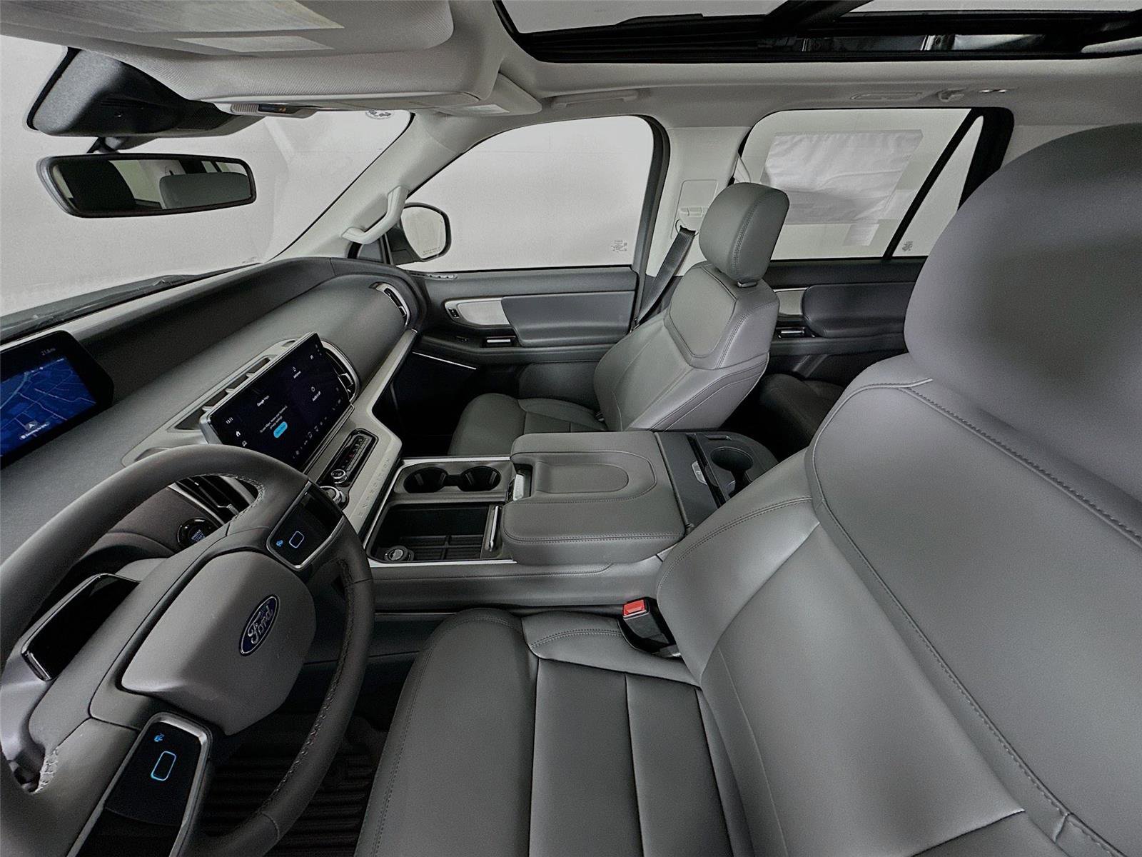 New 2026 Ford Expedition Active image 11