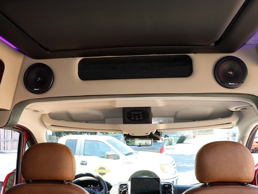 Used 2023 RAM ProMaster 2500 w/ Premium Convenience Group (B) image 26