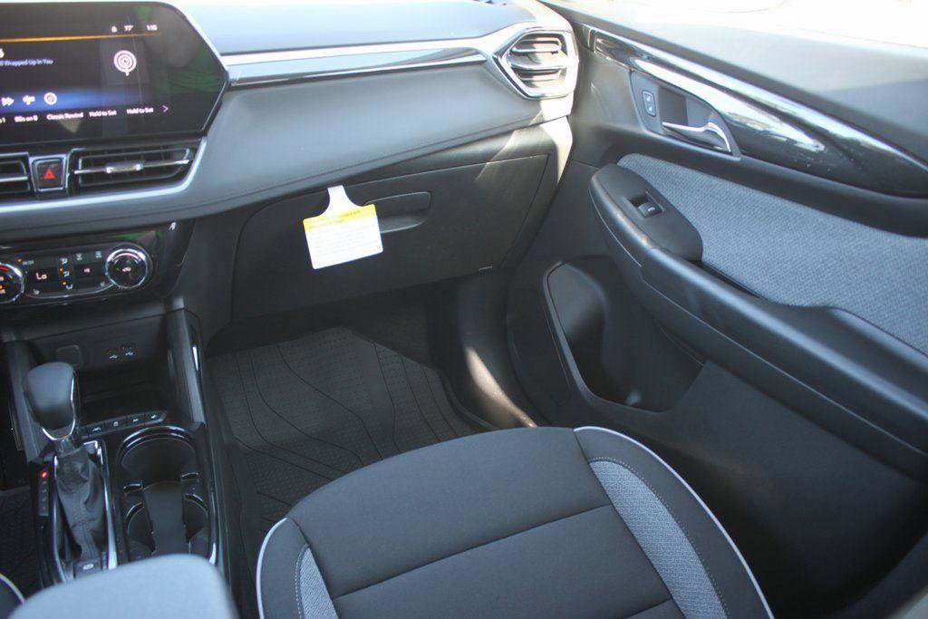 New 2026 Chevrolet TrailBlazer LT w/ Convenience Package image 7