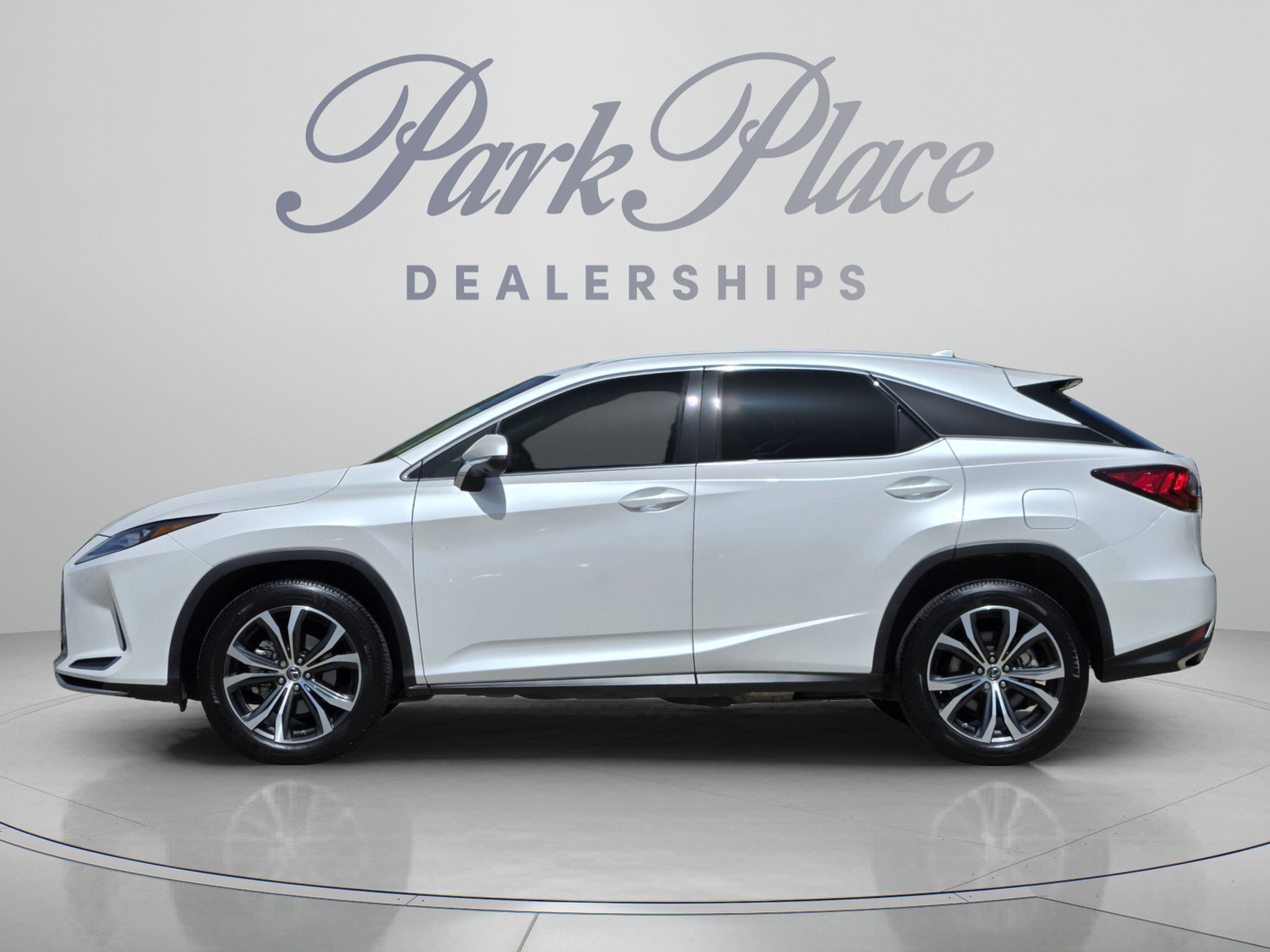 Used 2021 Lexus RX 350 FWD w/ Premium Package image 2