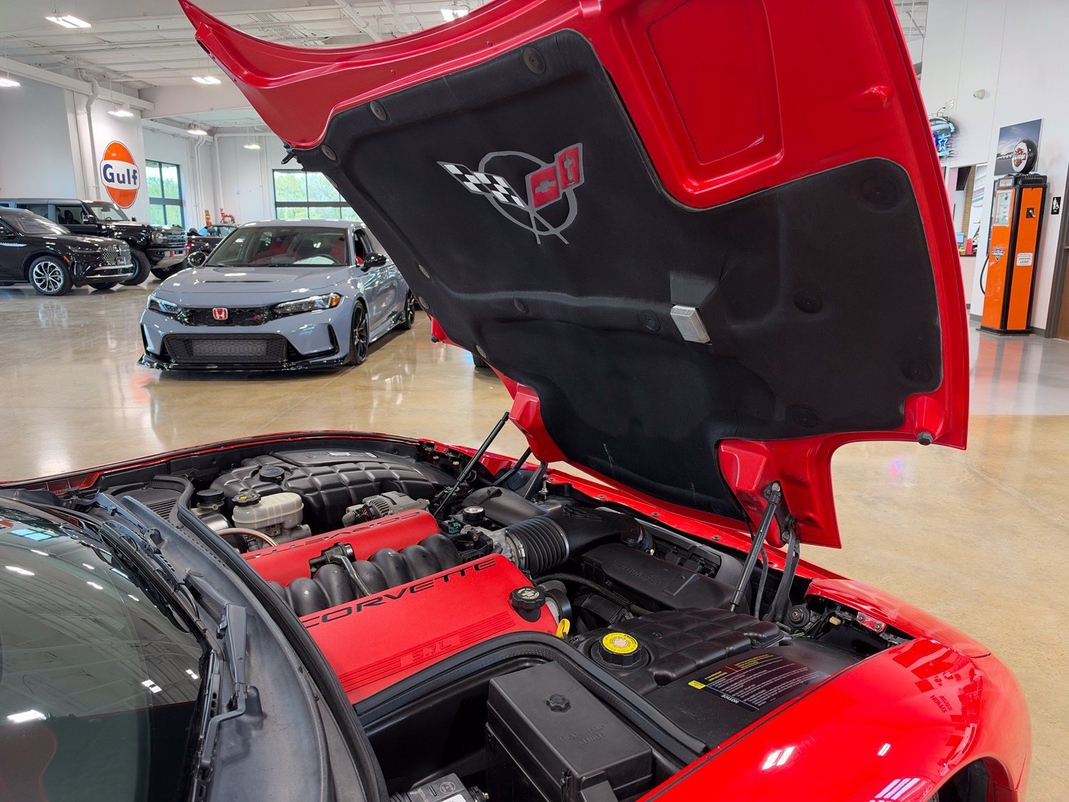 Used 2001 Chevrolet Corvette Z06 w/ Memory Pkg RWD image 37