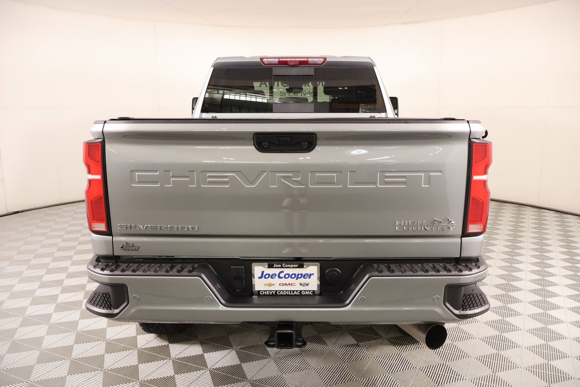 Used 2025 Chevrolet Silverado 2500 High Country w/ High Country Premium Package AWD/4WD image 22