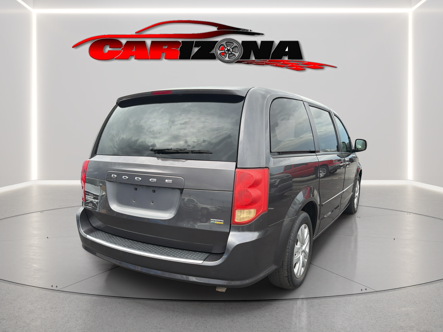Used 2017 Dodge Grand Caravan SE FWD image 5