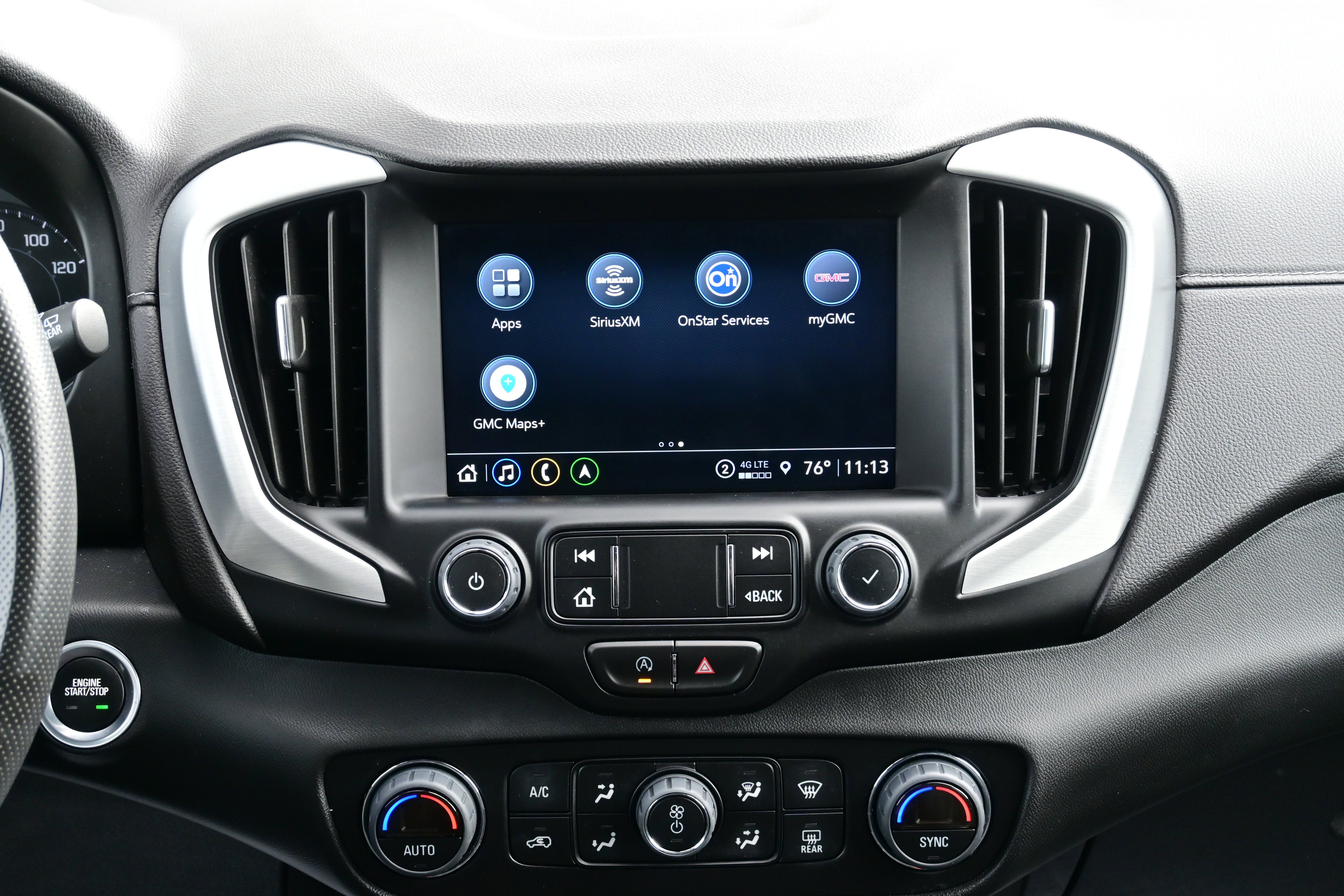 Used 2023 GMC Terrain SLE w/ Driver Convenience Package image 19