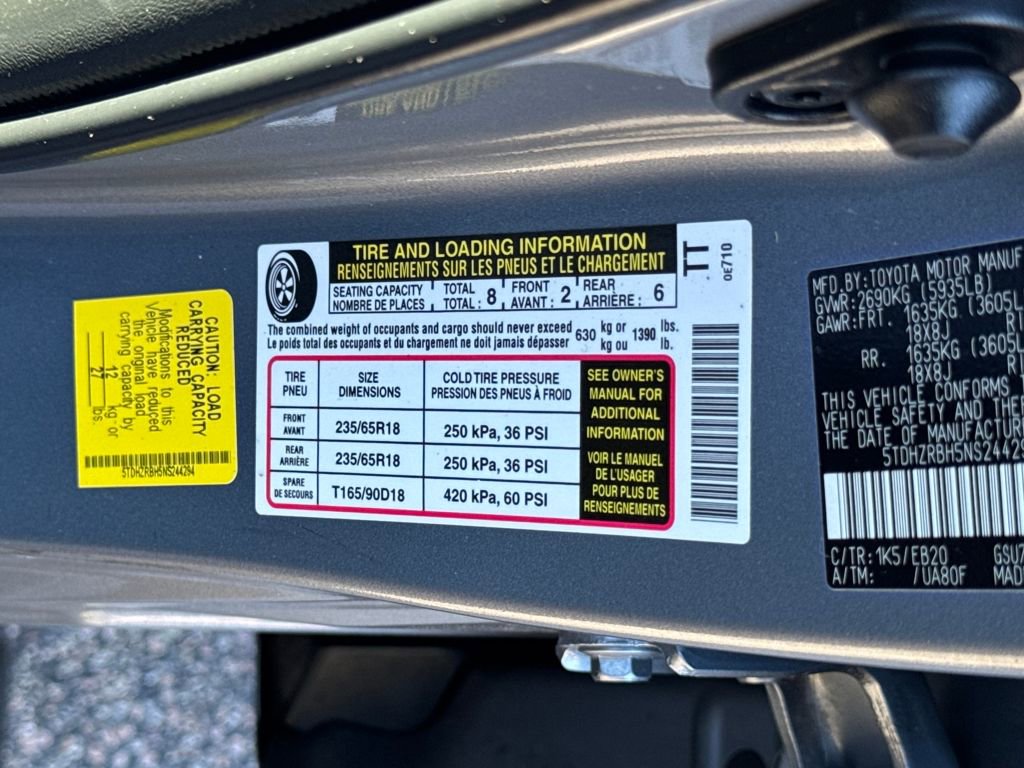 Used 2022 Toyota Highlander XLE image 52