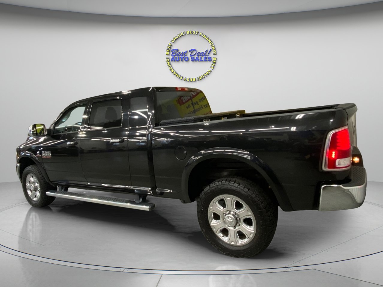 Used 2018 RAM 2500 Laramie image 4