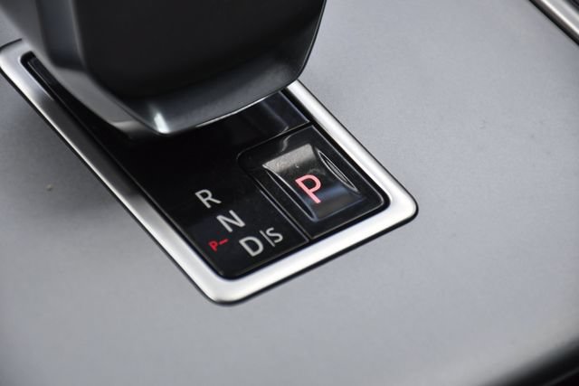 Used 2024 Land Rover Range Rover Evoque S AWD/4WD image 13