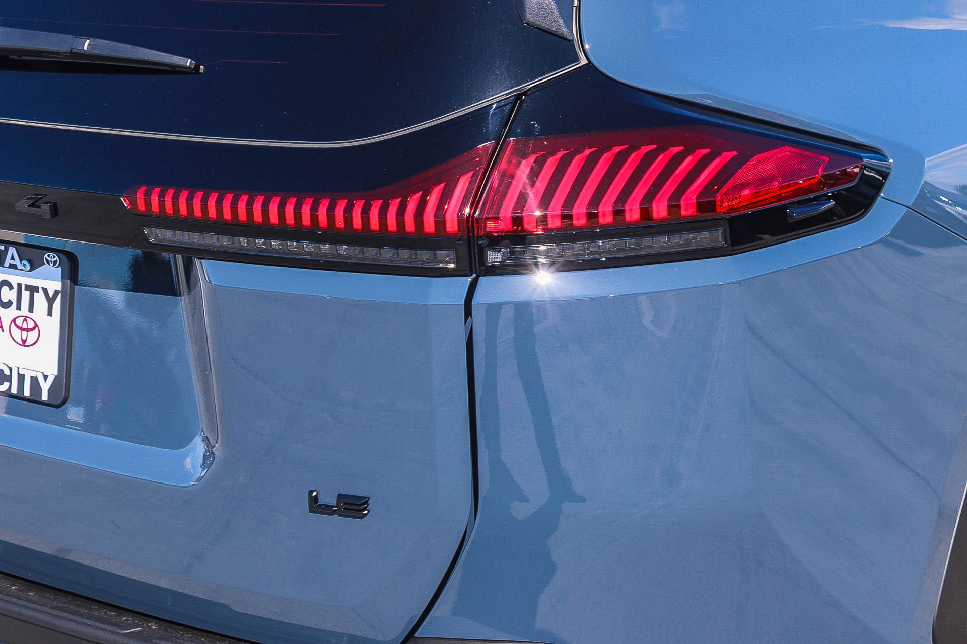 New 2026 Toyota RAV4 LE AWD/4WD image 10