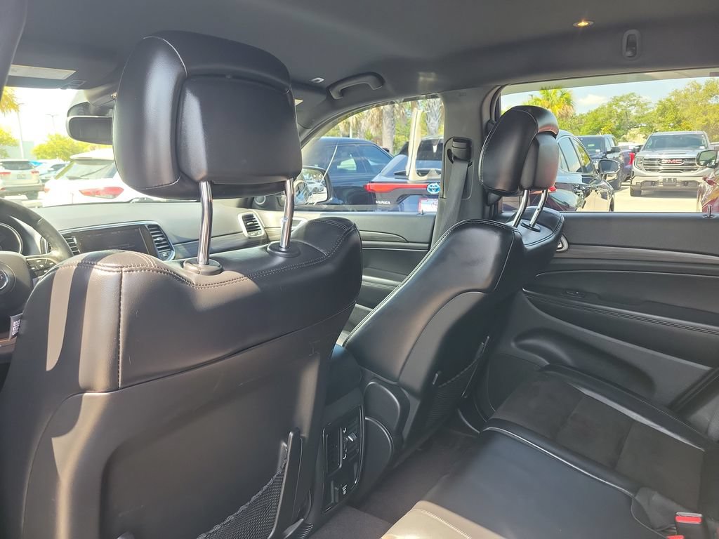 Used 2019 Jeep Grand Cherokee Altitude RWD image 25