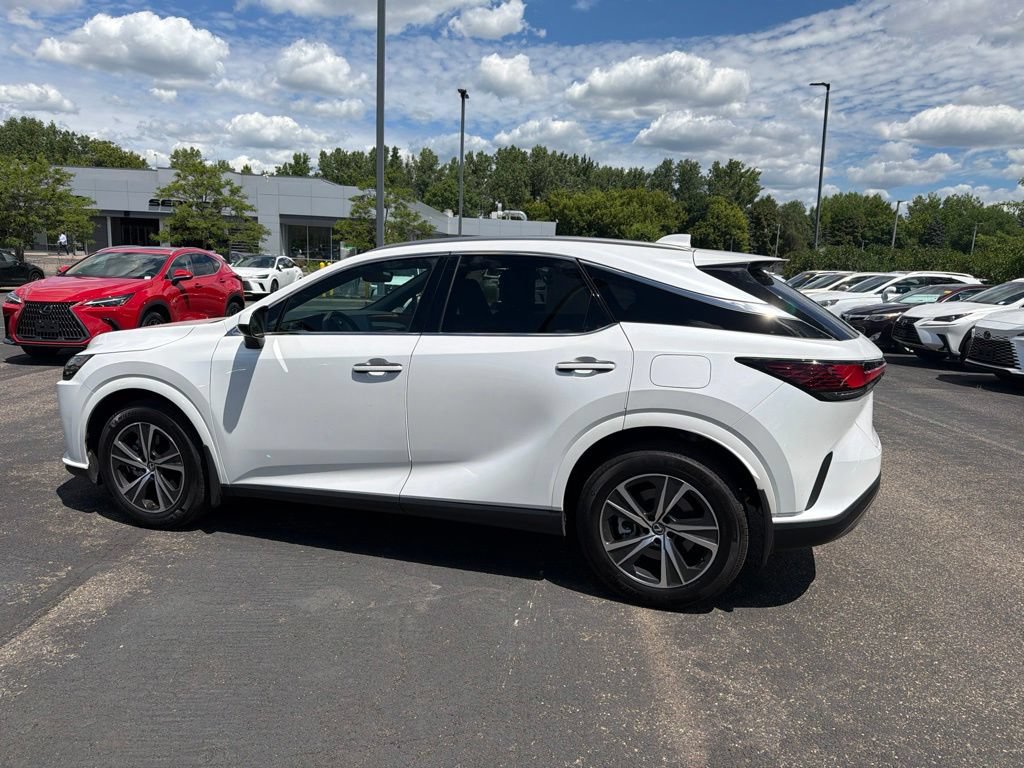 Used 2024 Lexus RX 350 Premium w/ Accessory Package (Z1) AWD/4WD image 43
