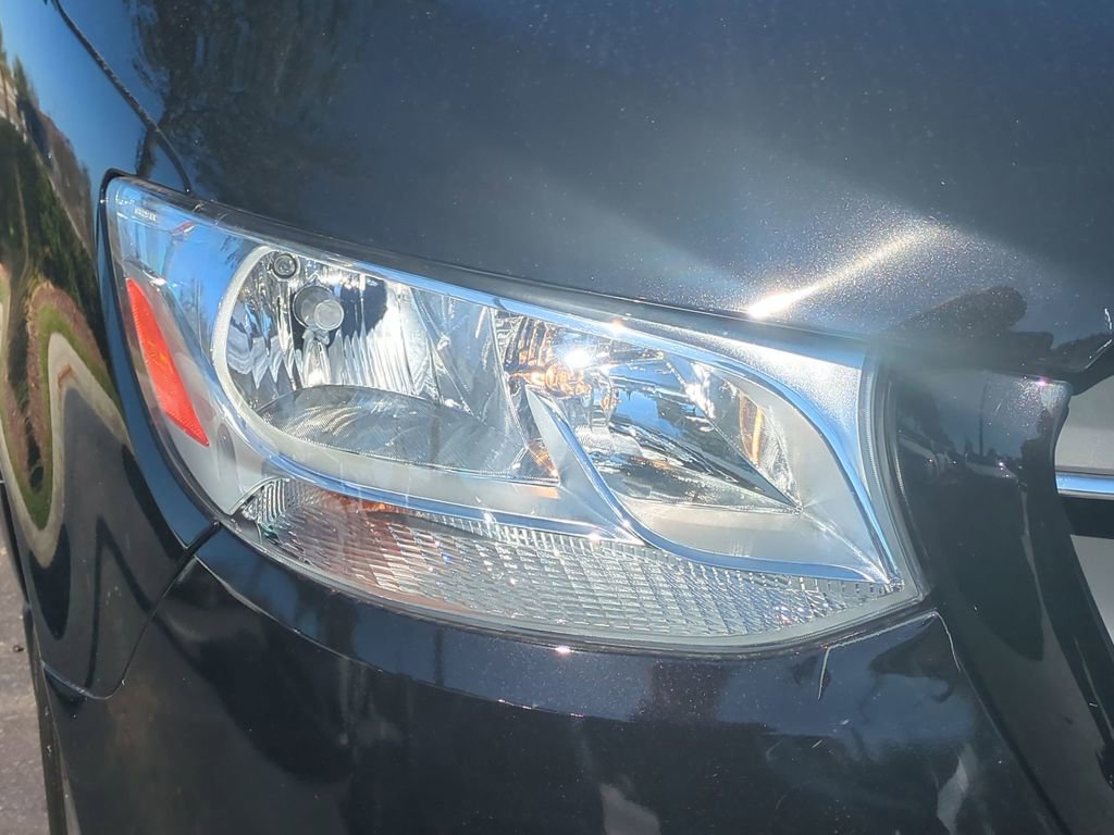 Used 2024 Mercedes-Benz Sprinter 144 Cargo image 9