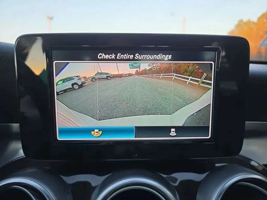 Used 2019 Mercedes-Benz C 300 Sedan image 32
