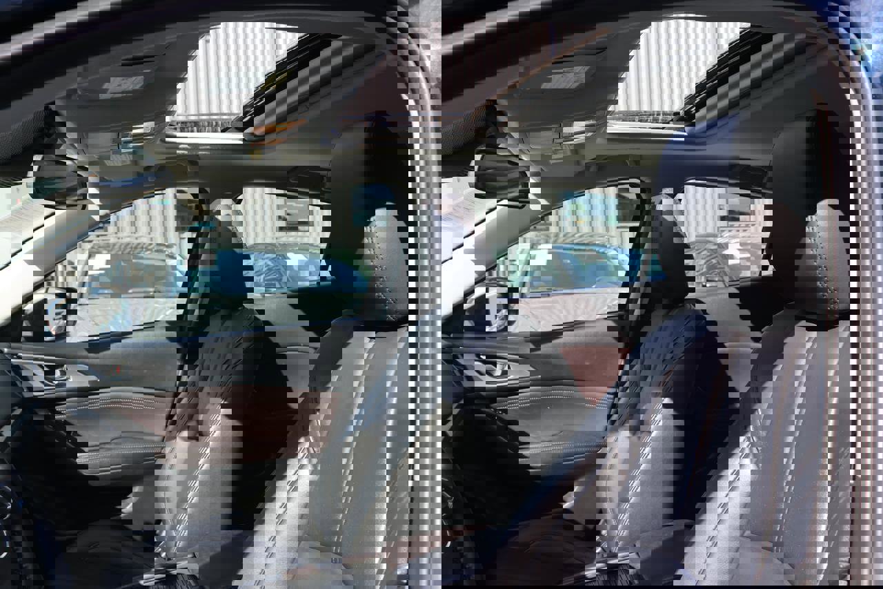 Used 2018 MAZDA MAZDA3 Touring image 39