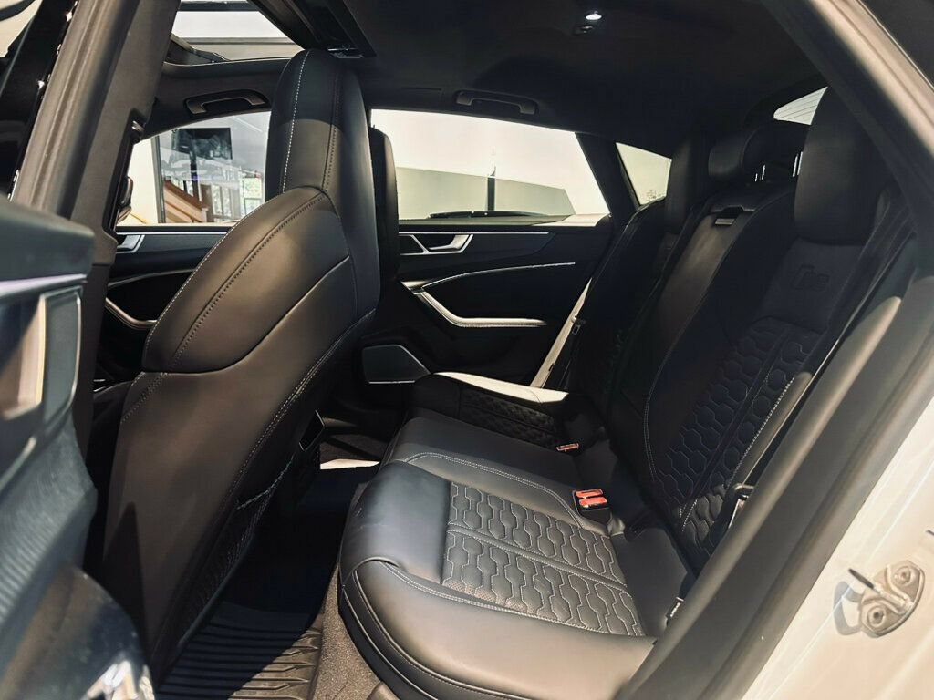 Used 2023 Audi RS 7 Sportback AWD/4WD image 19