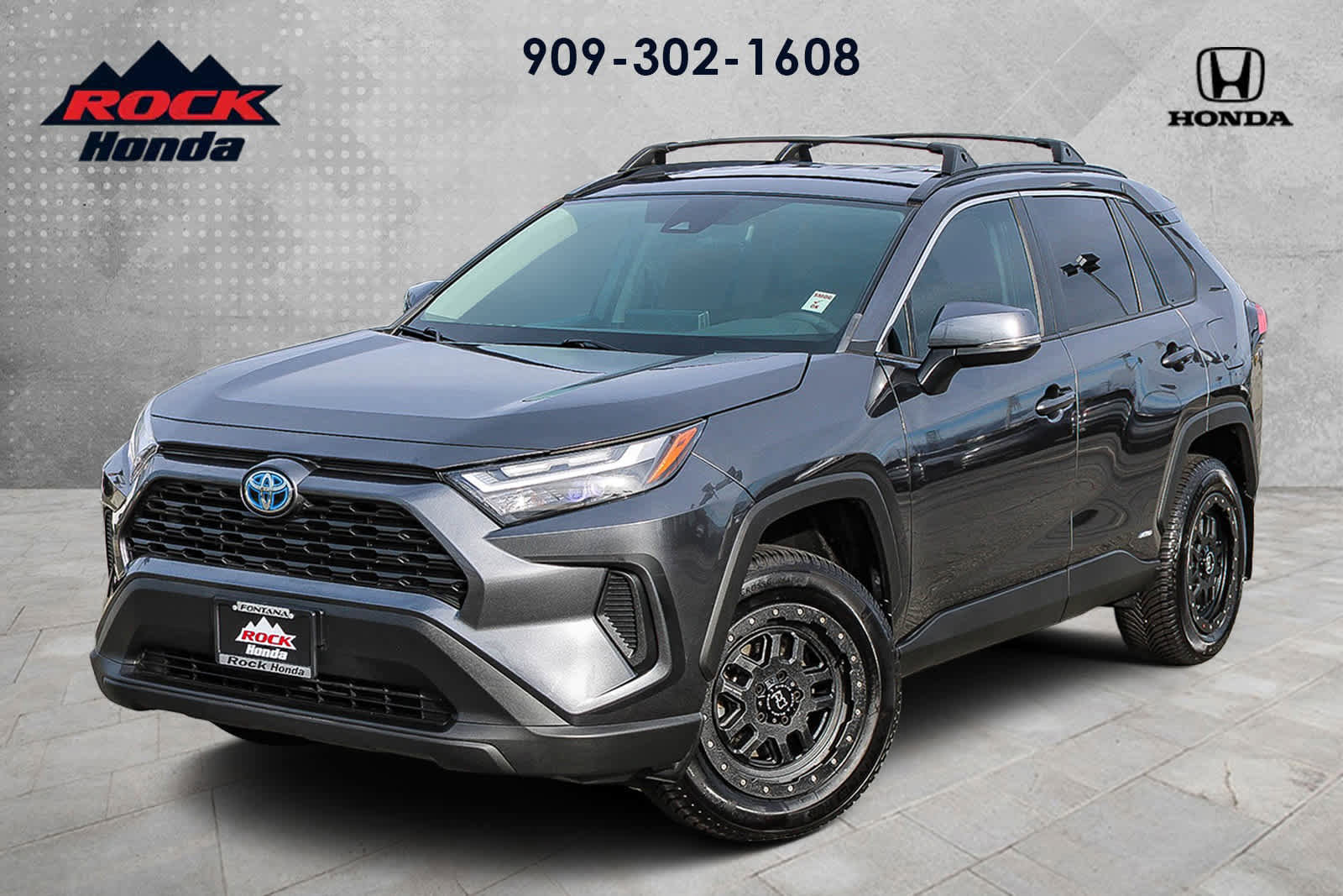 Used 2023 Toyota RAV4 XLE video 1