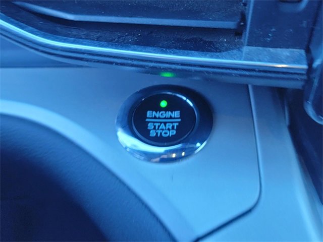 Used 2020 Ford Explorer XLT w/ Equipment Group 202A image 20