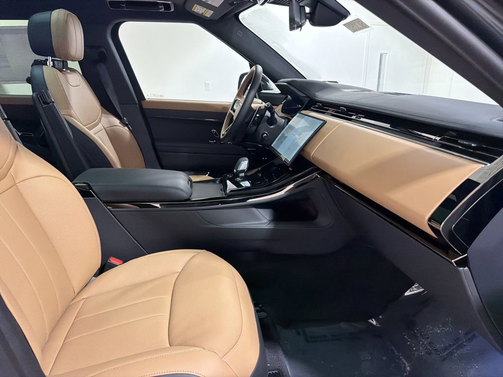 New 2026 Land Rover Range Rover Sport Dynamic SE image 25