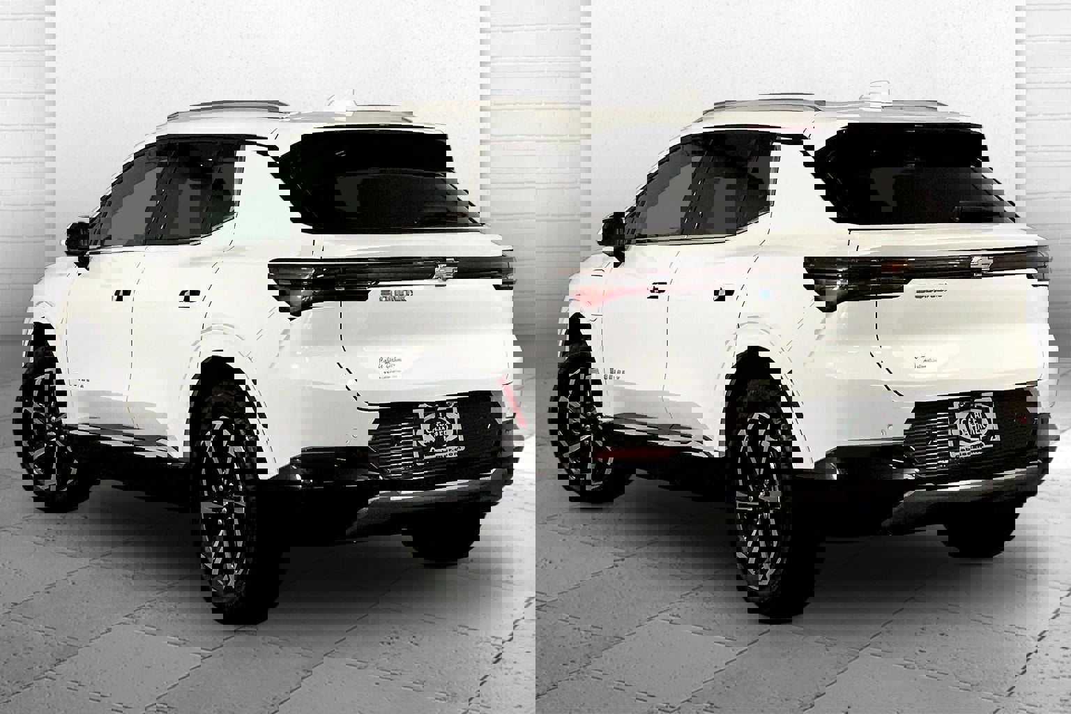 Used 2025 Chevrolet Equinox EV LT FWD image 11