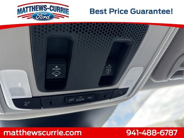 Used 2024 Honda Pilot Elite image 24
