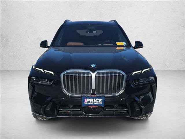 Used 2023 BMW X7 xDrive40i w/ Executive Package AWD/4WD image 2