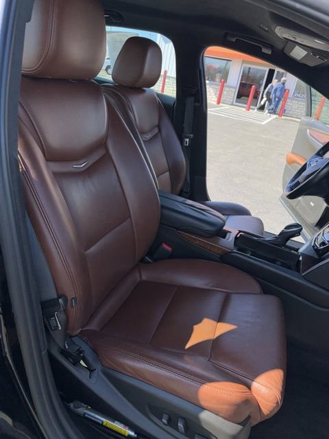 Used 2016 Cadillac XTS Luxury image 24