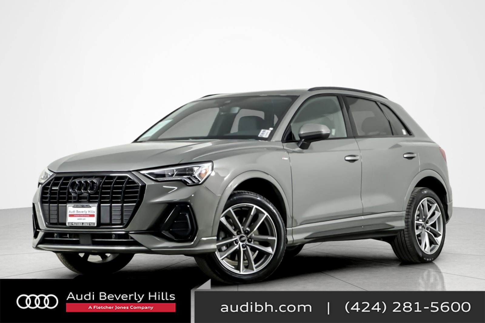 Used 2025 Audi Q3 2.0T Premium w/ Convenience Package