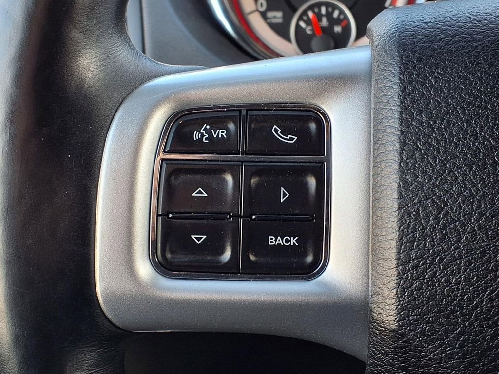 Used 2017 Dodge Grand Caravan GT image 23