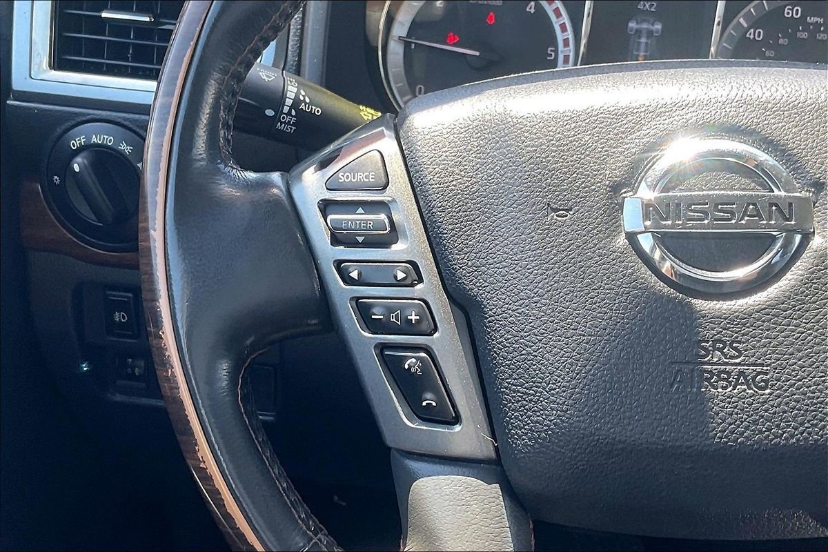 Used 2017 Nissan Titan Platinum Reserve AWD/4WD image 16
