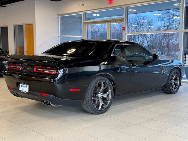 Used 2019 Dodge Challenger R/T image 12