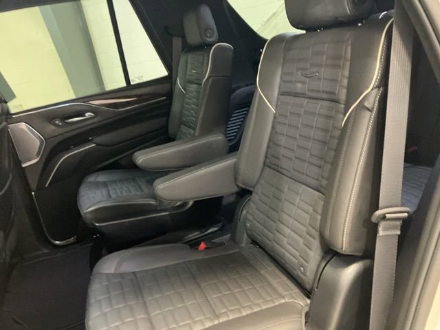 Used 2023 Cadillac Escalade Premium Luxury Platinum w/ LPO, Radiant Package image 21