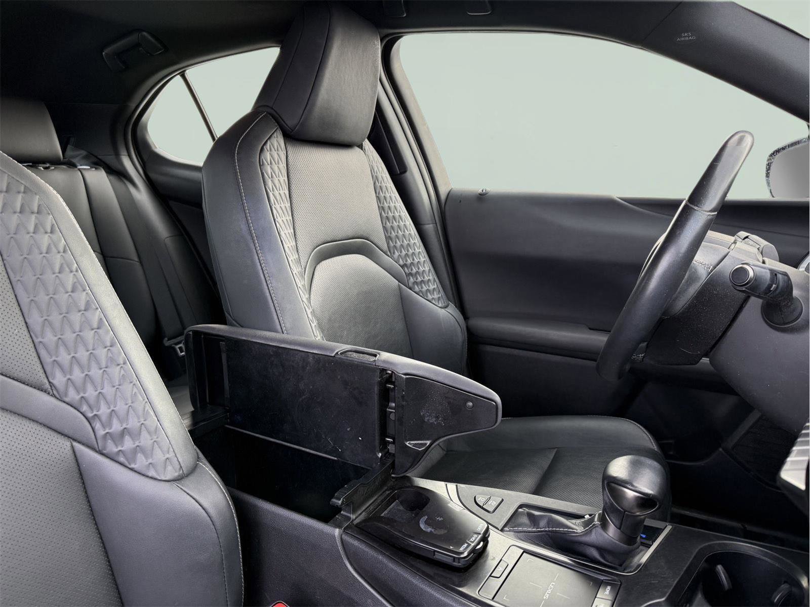 Used 2021 Lexus UX 250h 250h w/ Premium Package image 26