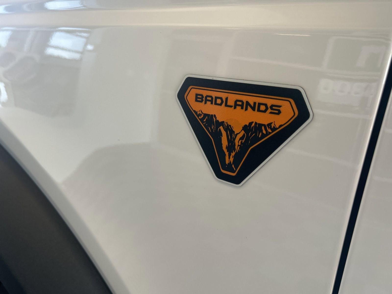 Used 2023 Ford Bronco Badlands image 10