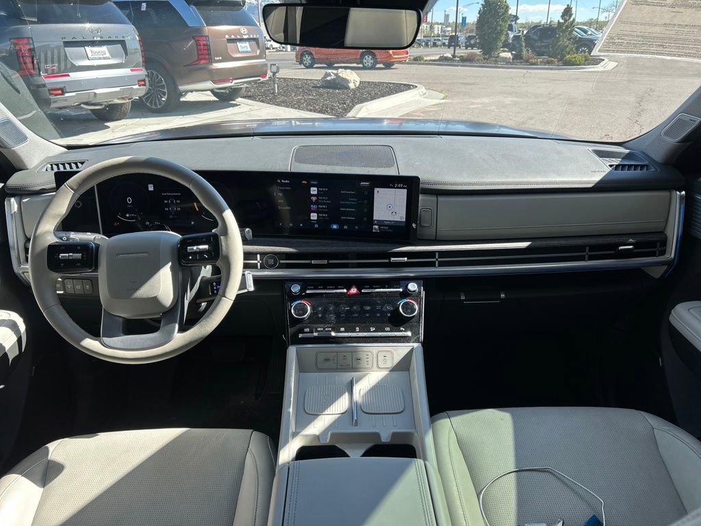 Used 2024 Hyundai Santa Fe Limited image 10