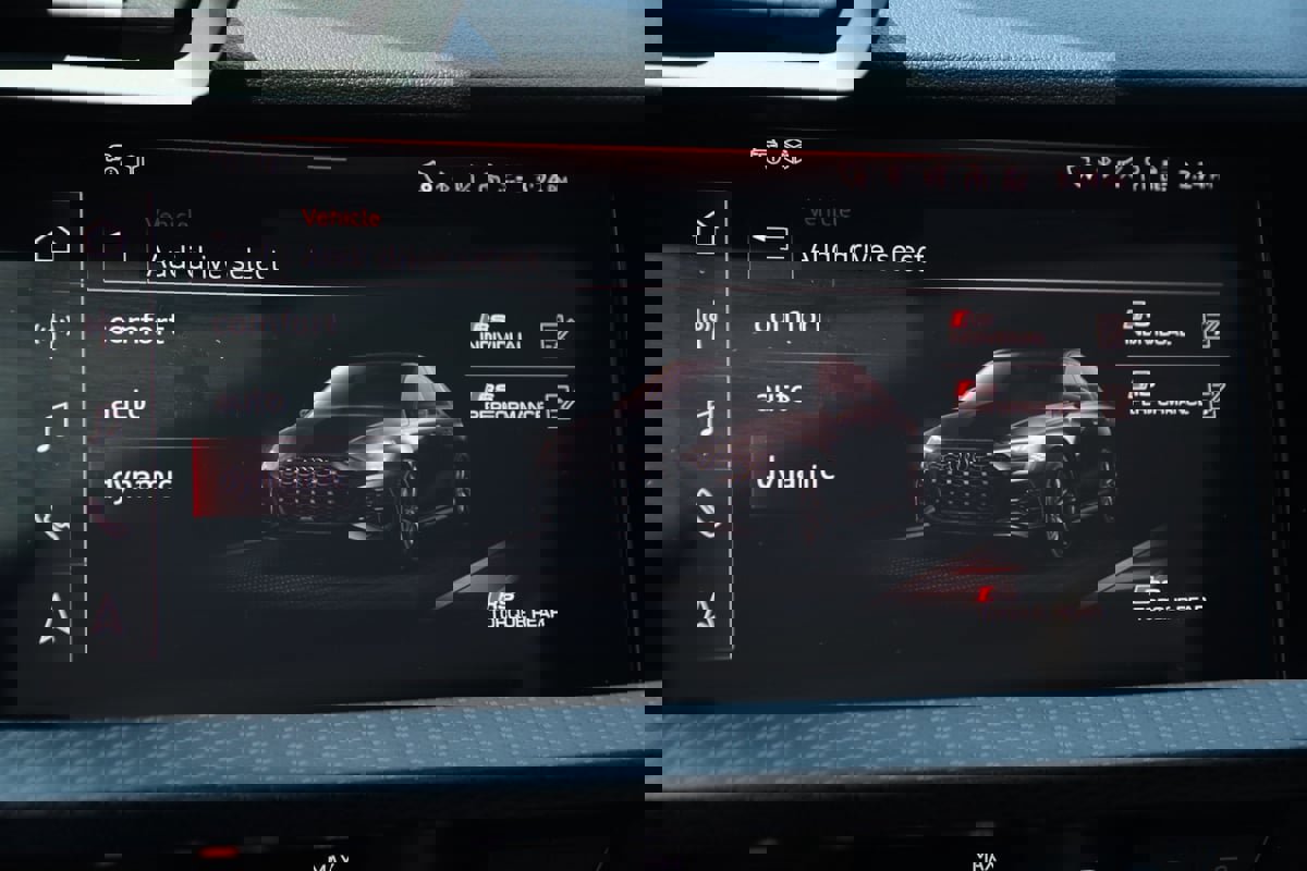 Used 2024 Audi RS 3 image 50