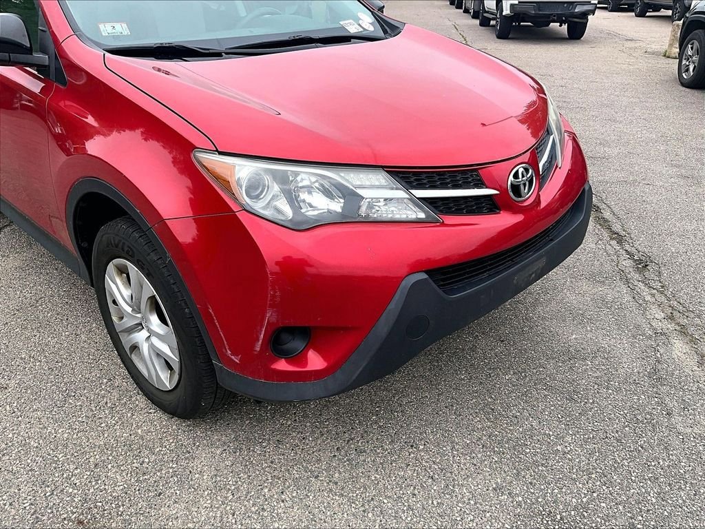 Used 2013 Toyota RAV4 LE AWD/4WD image 5