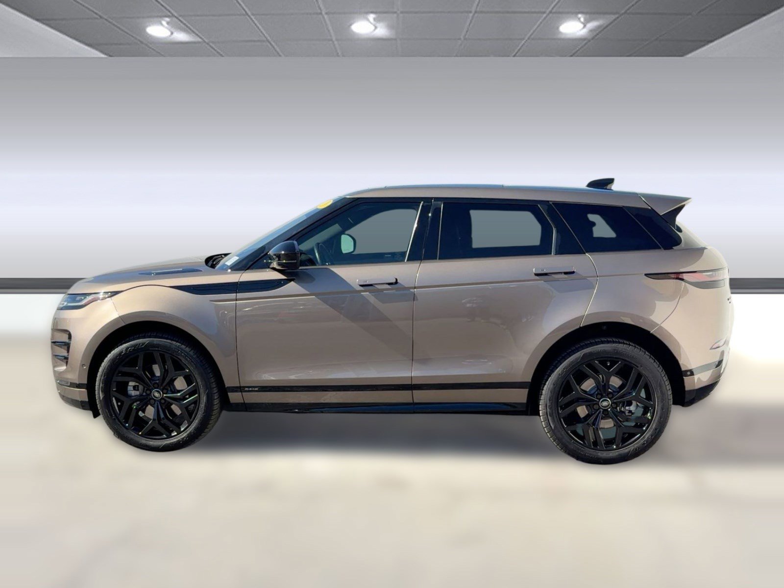 Used 2020 Land Rover Range Rover Evoque R-Dynamic SE image 2