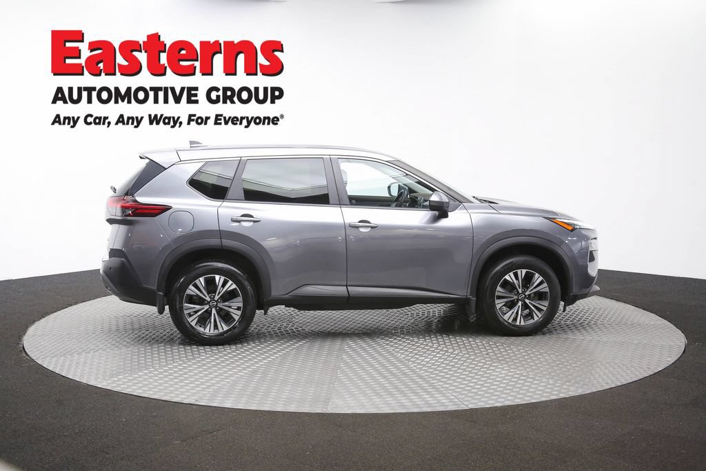 Used 2023 Nissan Rogue SV AWD/4WD image 45
