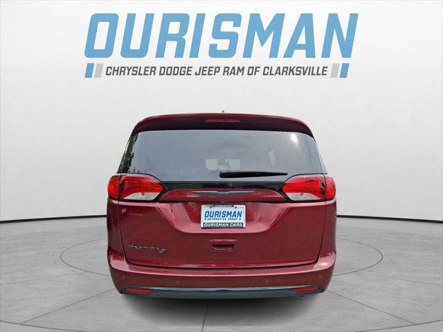 Certified 2018 Chrysler Pacifica Touring-L Plus w/ S Appearance Package FWD image 5