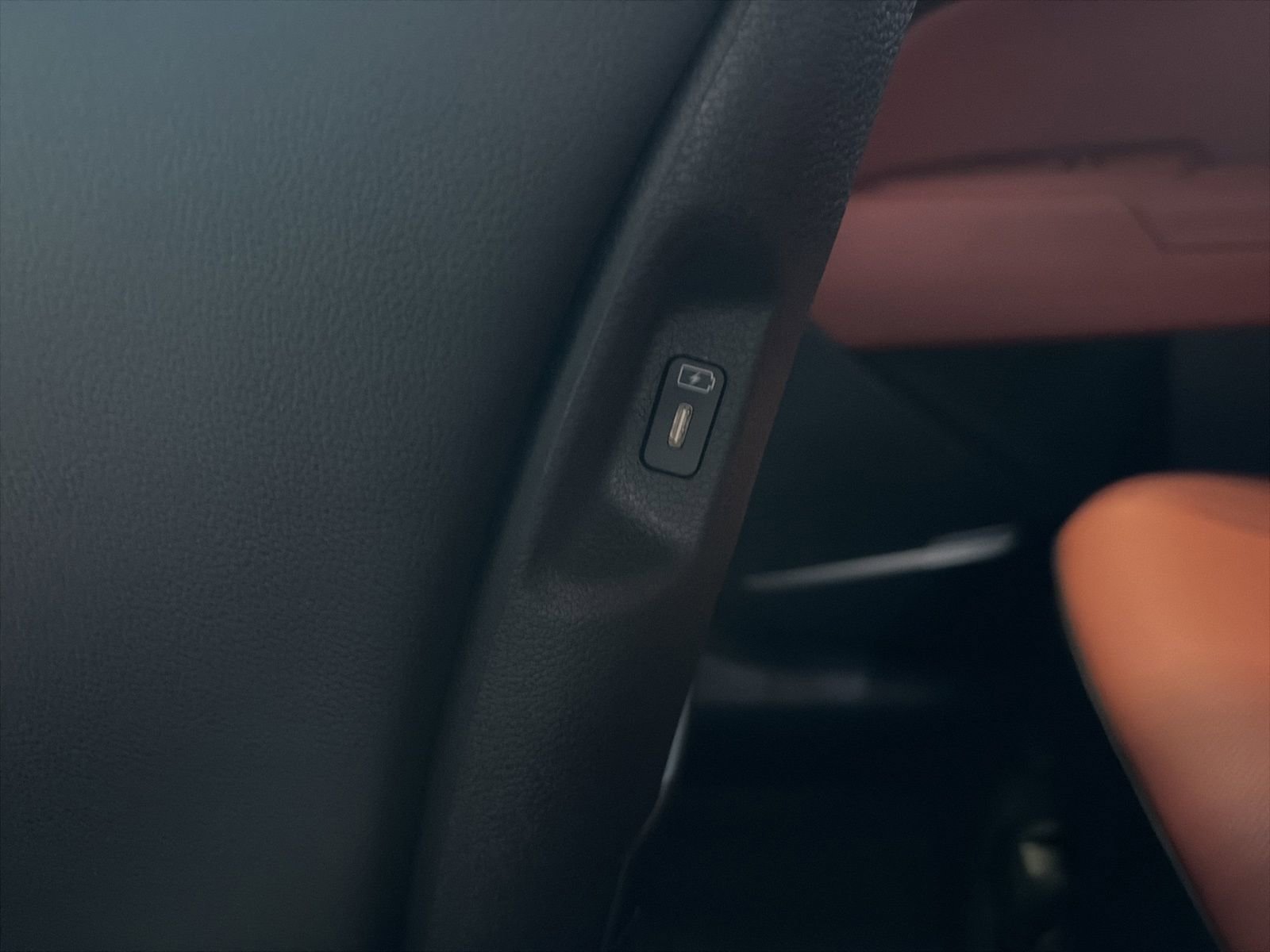 New 2026 Kia Sportage SX image 13