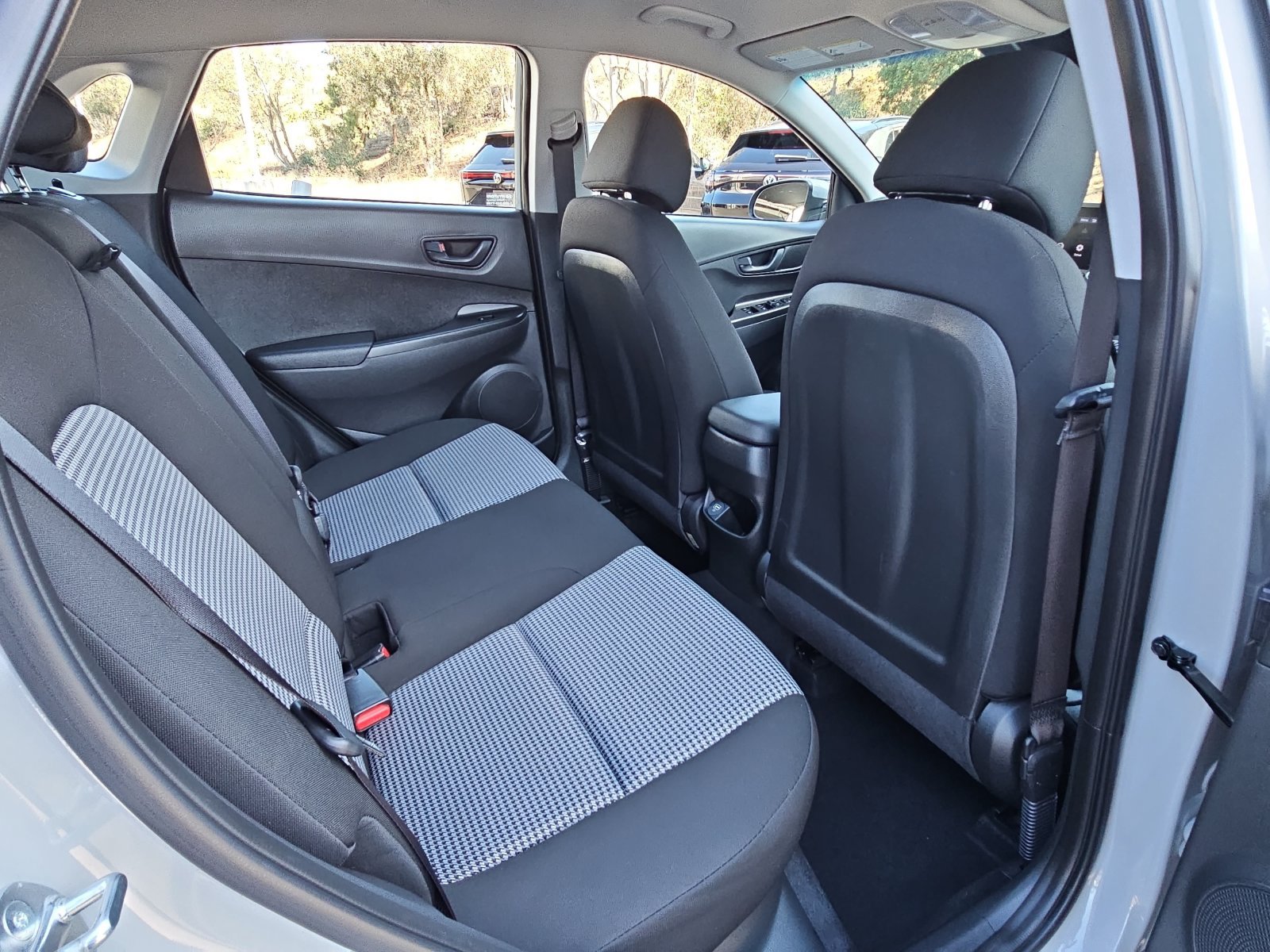 Used 2023 Hyundai Kona SE AWD/4WD image 11