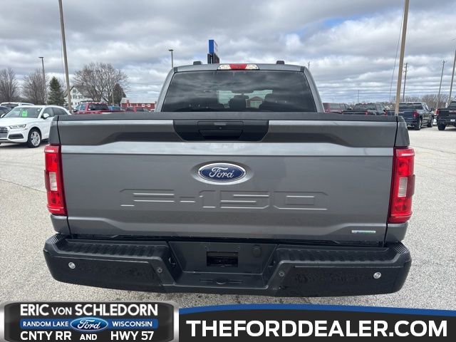 Used 2022 Ford F150 XLT image 4