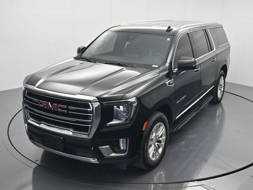 Used 2023 GMC Yukon XL SLT w/ SLT Luxury Package AWD/4WD image 31