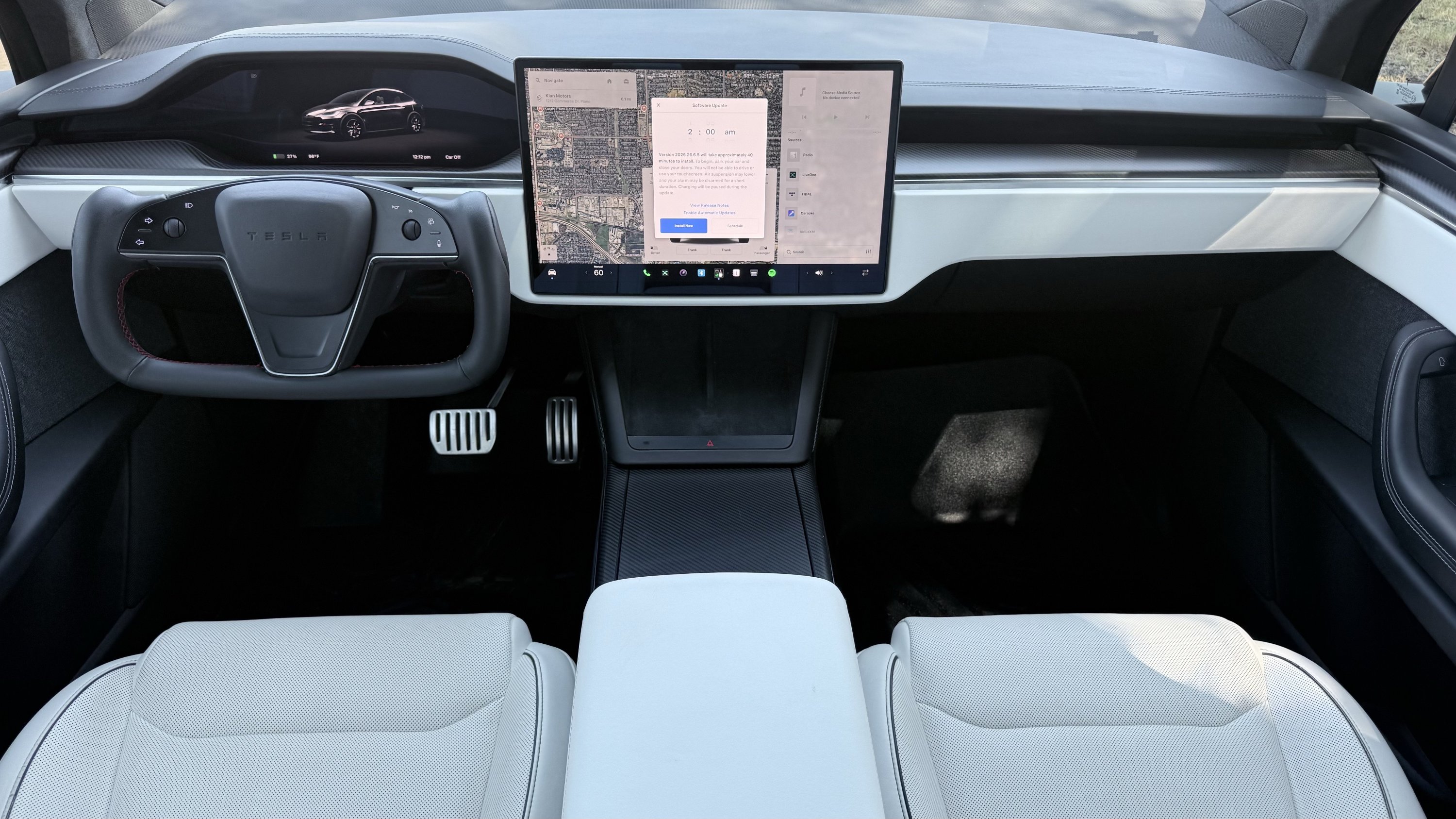 Used 2023 Tesla Model X Plaid AWD/4WD image 2