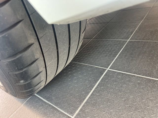 Used 2023 Volkswagen Golf R image 21