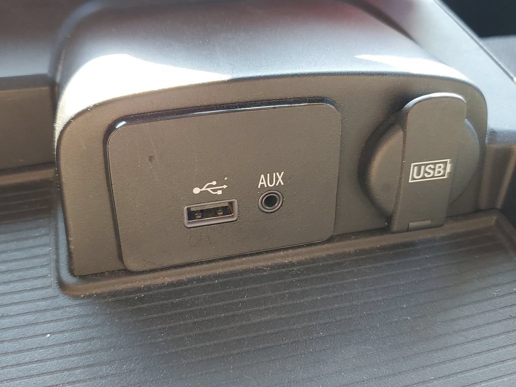 Used 2017 RAM 1500 Outdoorsman AWD/4WD image 28