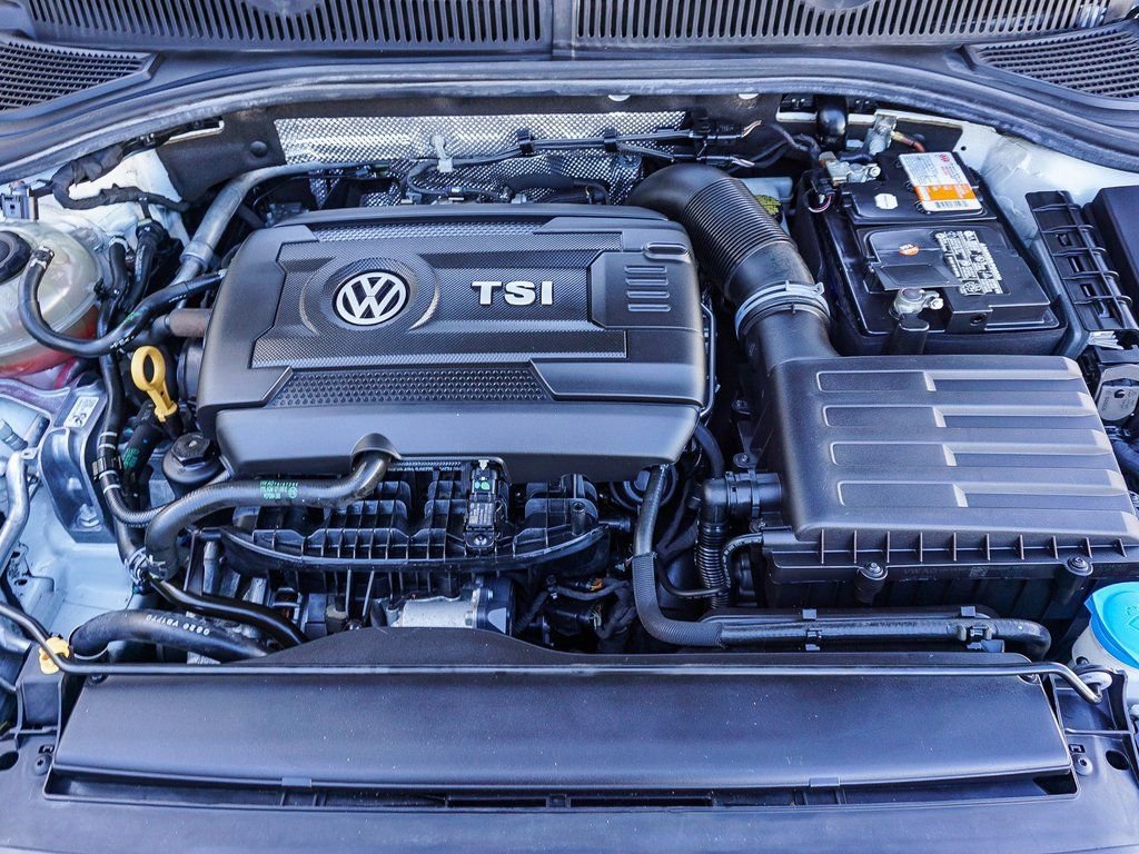 Used 2020 Volkswagen Jetta GLI Autobahn image 26