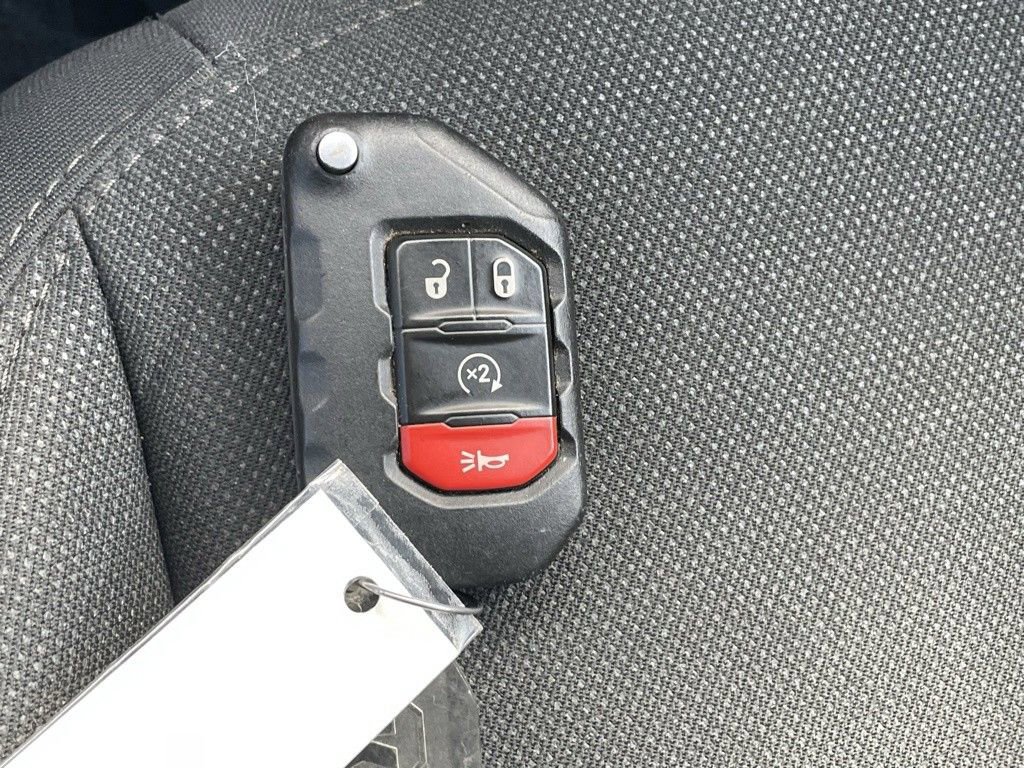 Used 2020 Jeep Wrangler Unlimited Sport image 30