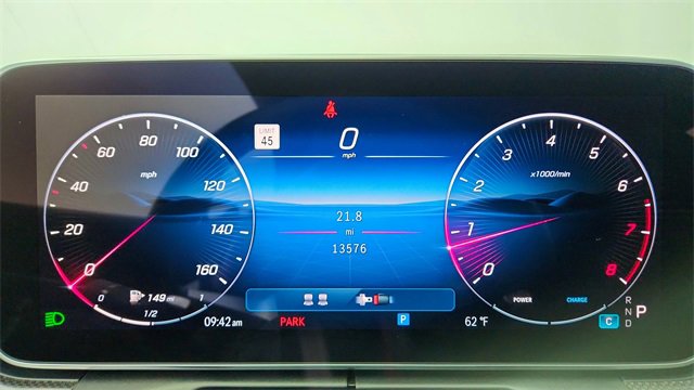 Used 2025 Mercedes-Benz CLE 300 4MATIC Cabriolet image 40